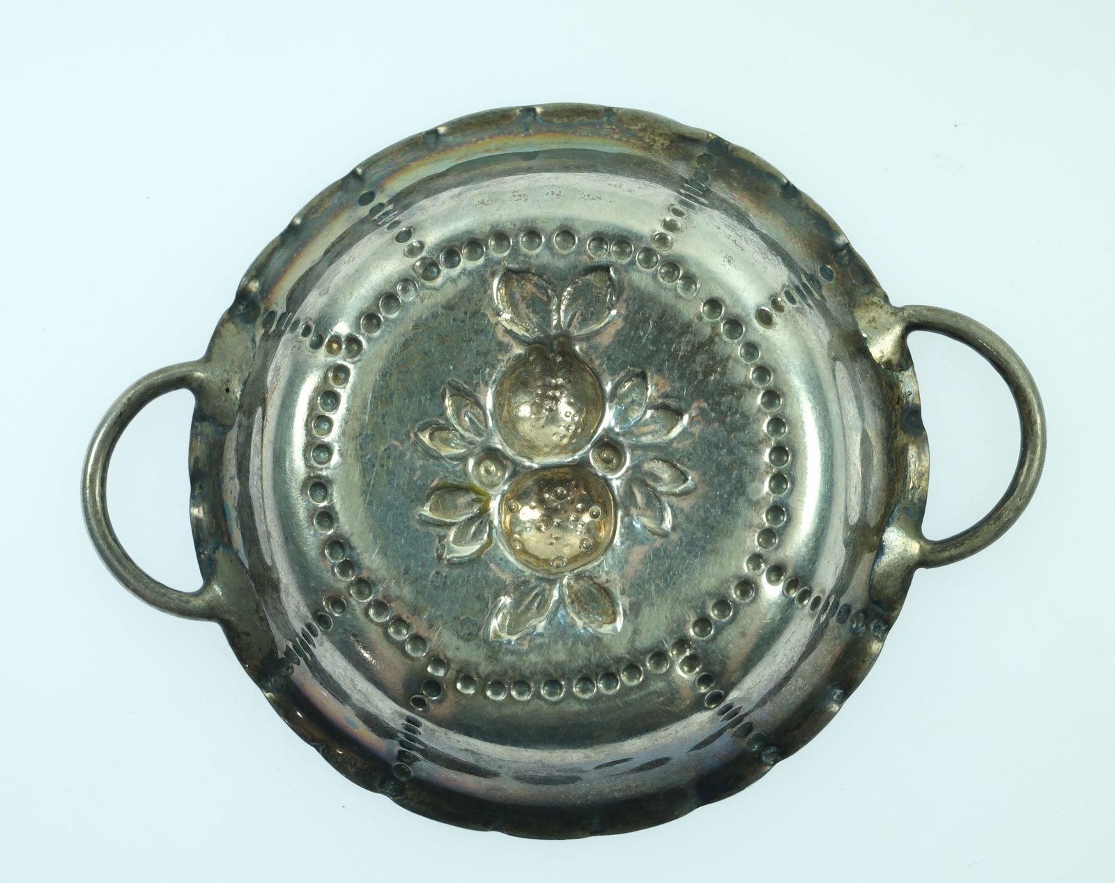 Antique Two-handled Wine Tester in European (800) Silver - 2