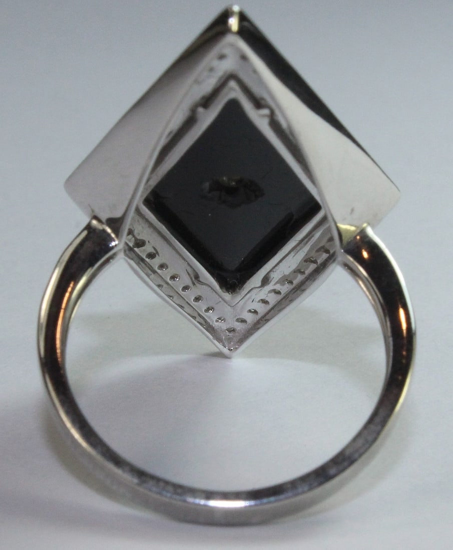 Black Onyx & Diamond Ring in 9ct White Gold - 3