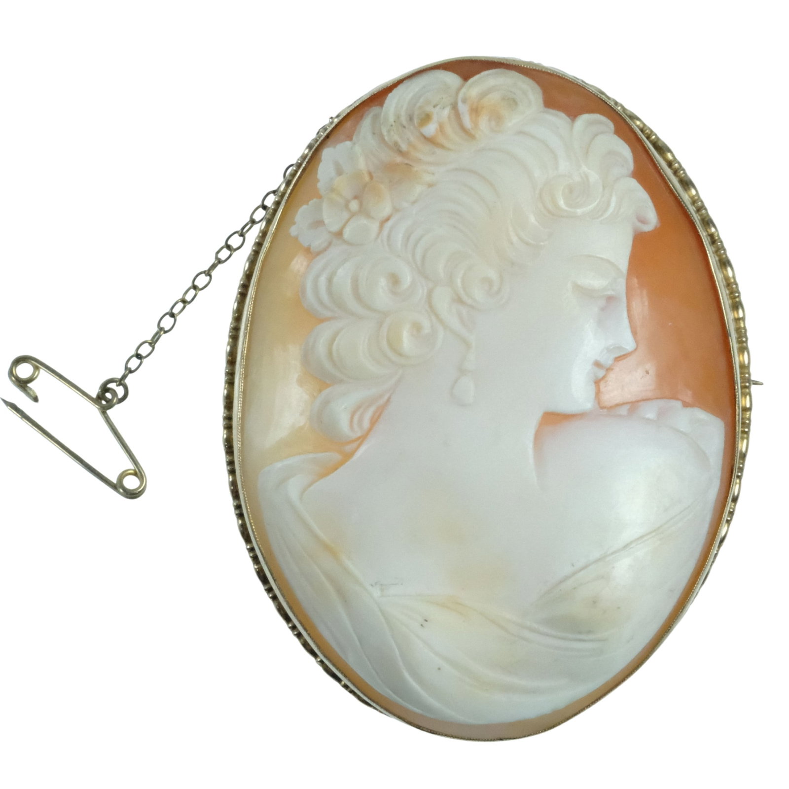 Large Shell Cameo in 9ct Yellow Gold Surround: Brooch and Pin Chain Size Total weight 27.17 grams Condition Pin & Safety Chain are Base Metal Medium Jewelry