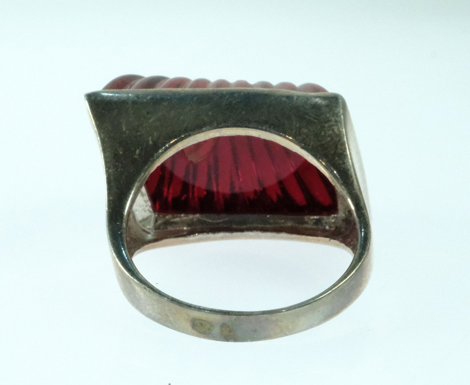 Moulded Red Glass Ring in Sterling (925) Silver - 4