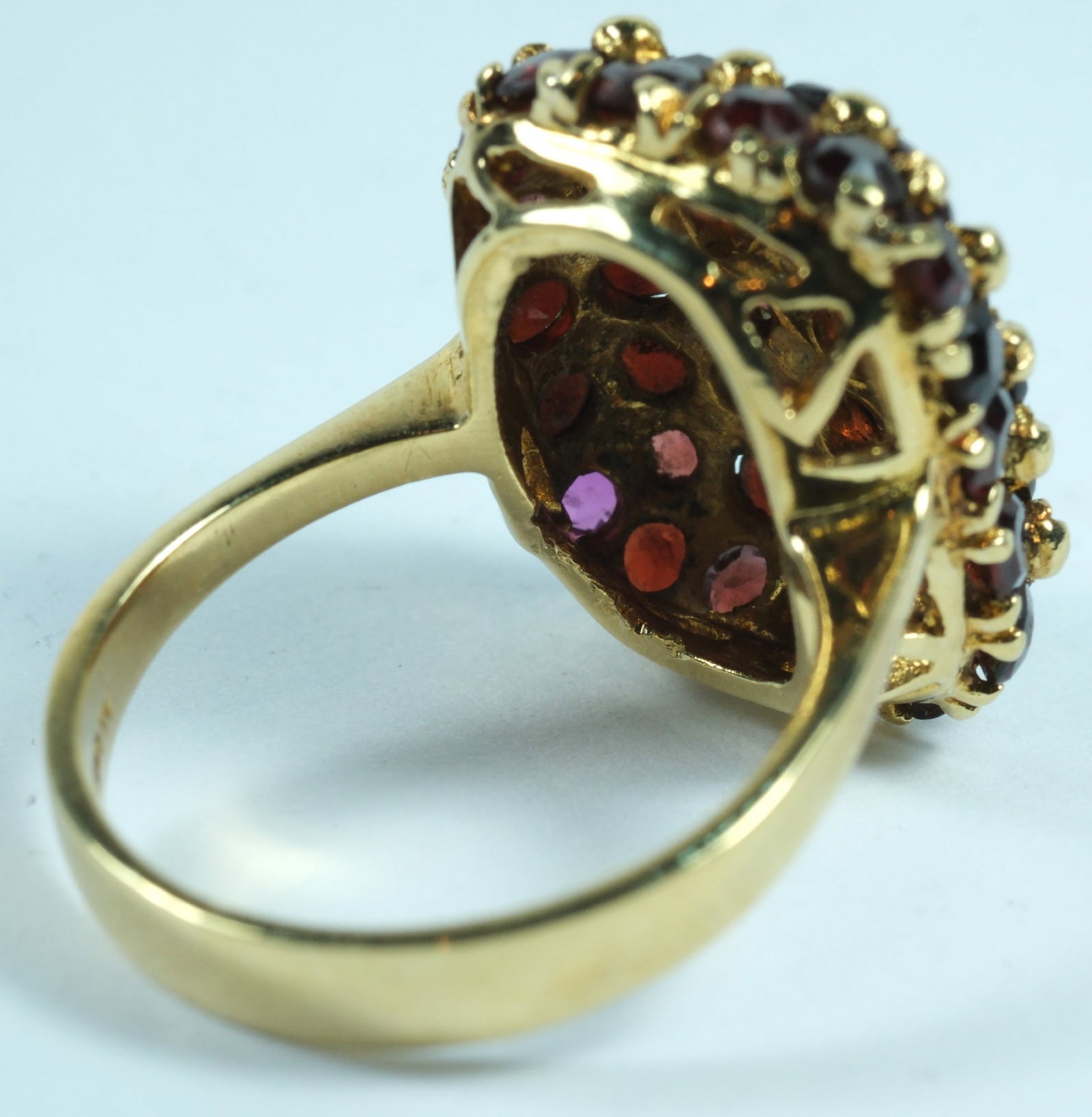 Garnet Ring in 18ct Yellow Gold - 4