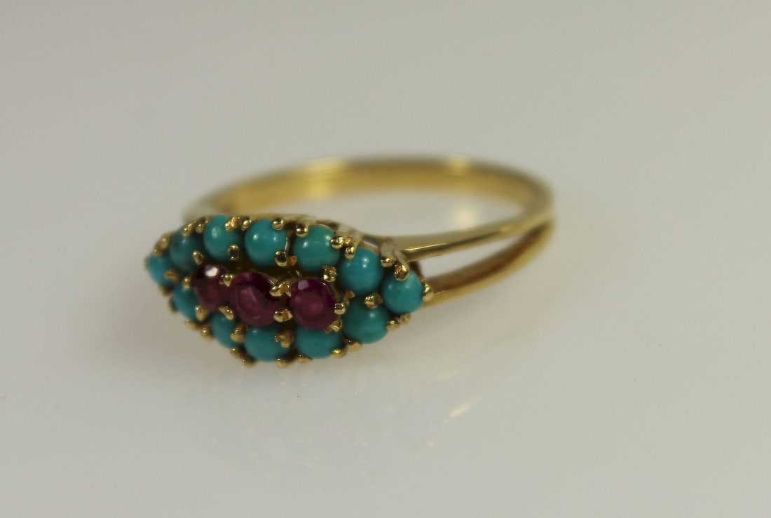 Delicate Ruby & Turquoise Ring in 18ct Yellow Gold - 2