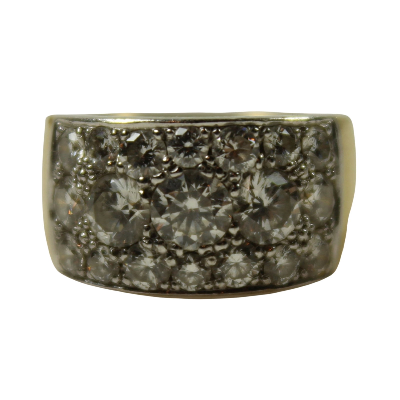 Diamond-spangled Ring in 18ct Yellow Gold: Boasting more than 2 carats of exquisite diamonds Size Size M 1/2. Total weight 12.76gms Medium Jewelry