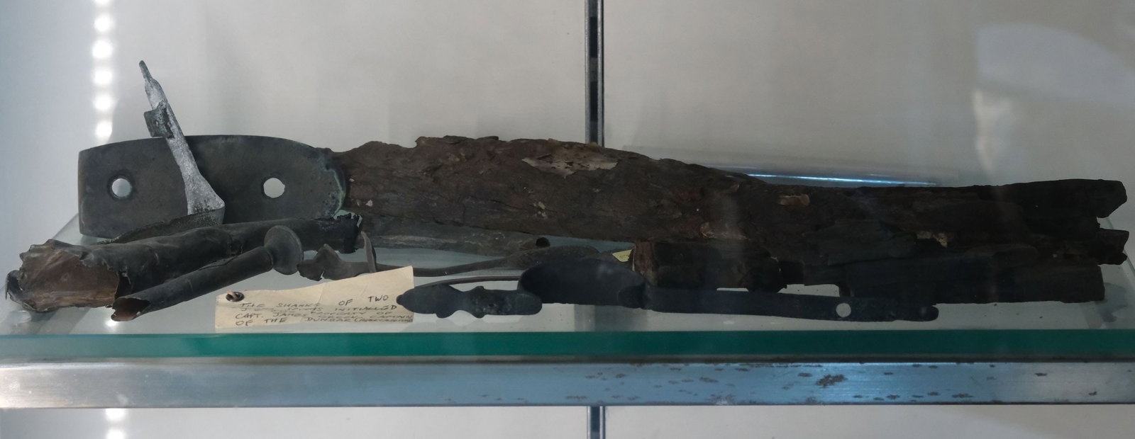 Personal Items from the 'Dunbar Shipwreck,' South Head, Sydney, 1857 (70+ Items) - 13