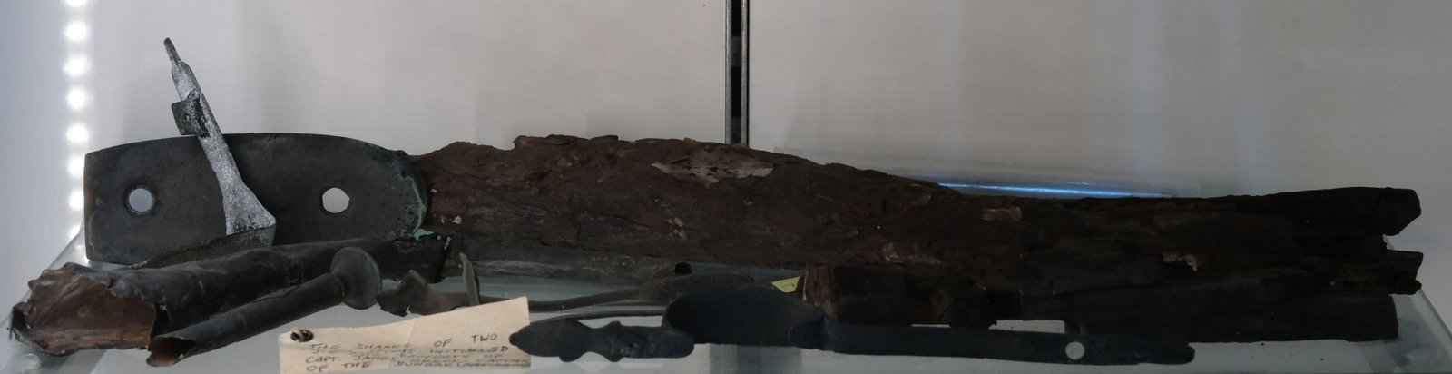 Personal Items from the 'Dunbar Shipwreck,' South Head, Sydney, 1857 (70+ Items) - 15