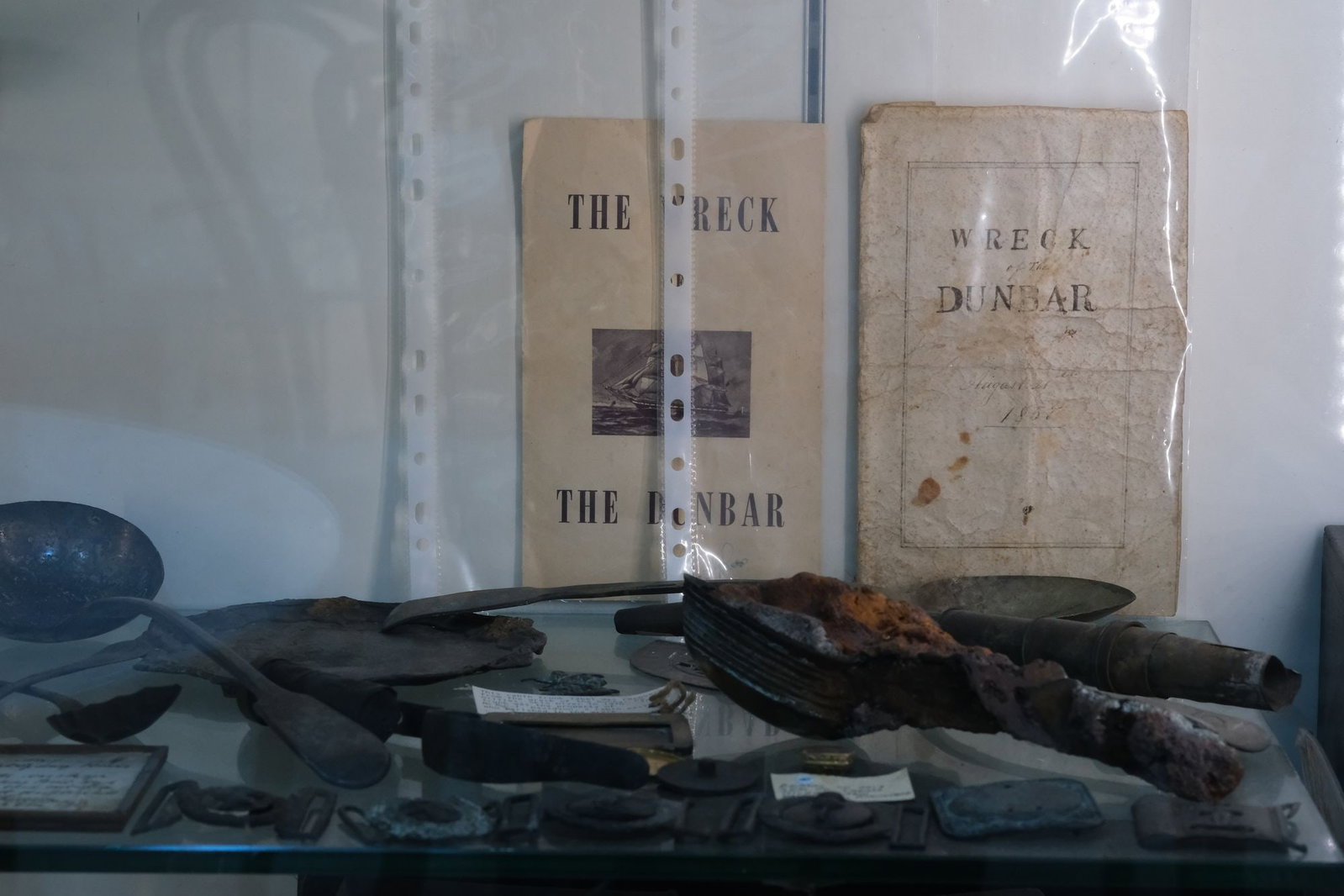Personal Items from the 'Dunbar Shipwreck,' South Head, Sydney, 1857 (70+ Items) - 2