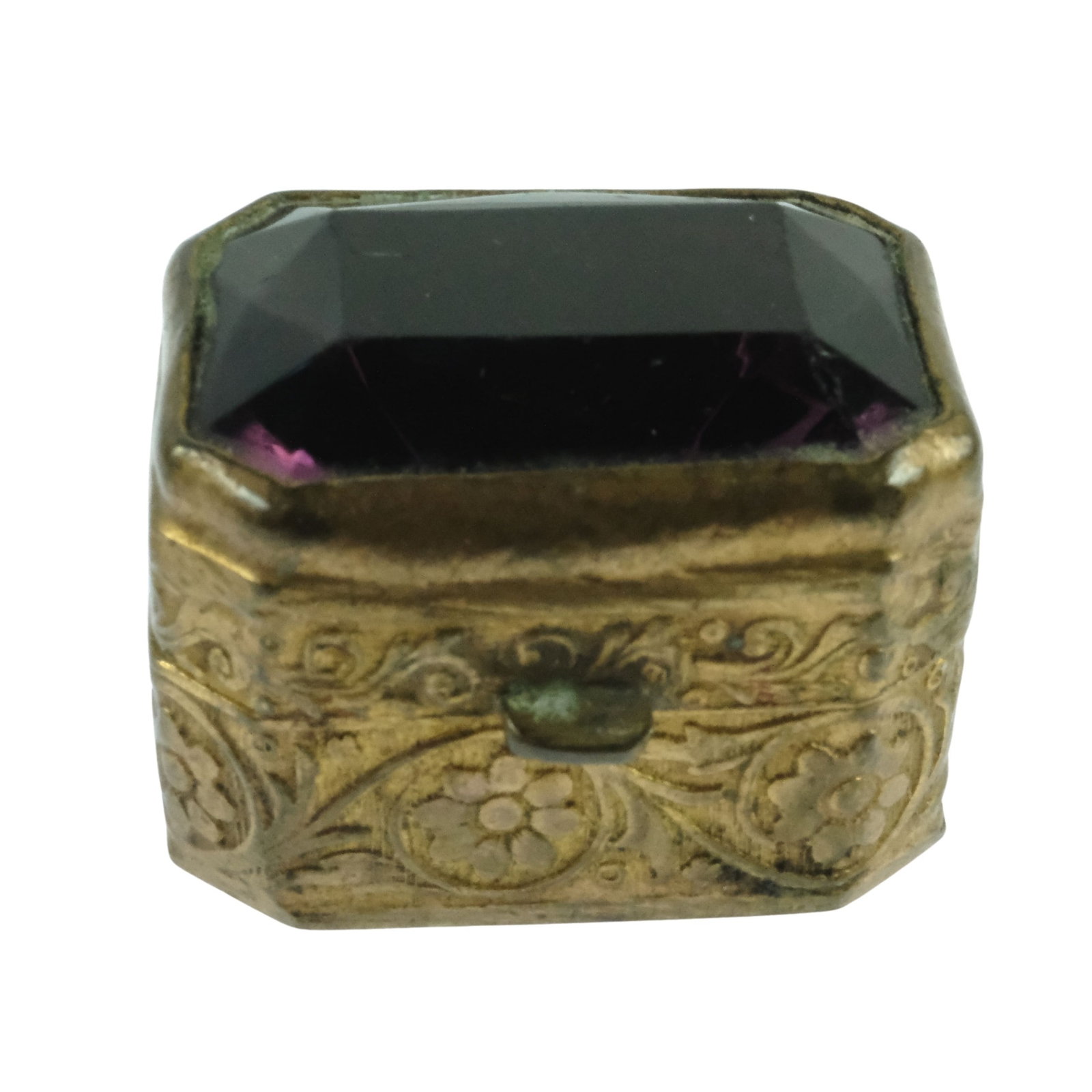 Vintage Small hinged-top Brass Pill Box with Faux Amethyst Jewel Top: . Size 2.5 x 2cm