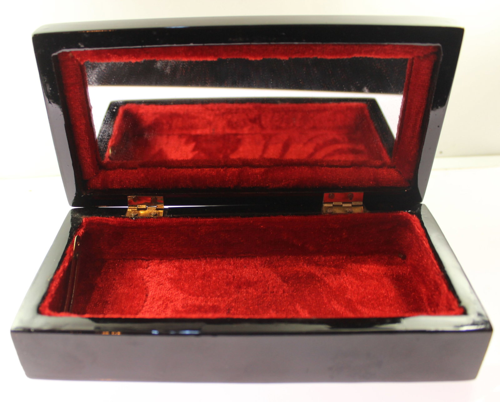 Lacquered Wooden Jewellery Box with Mother of Pearl Inserts - 3