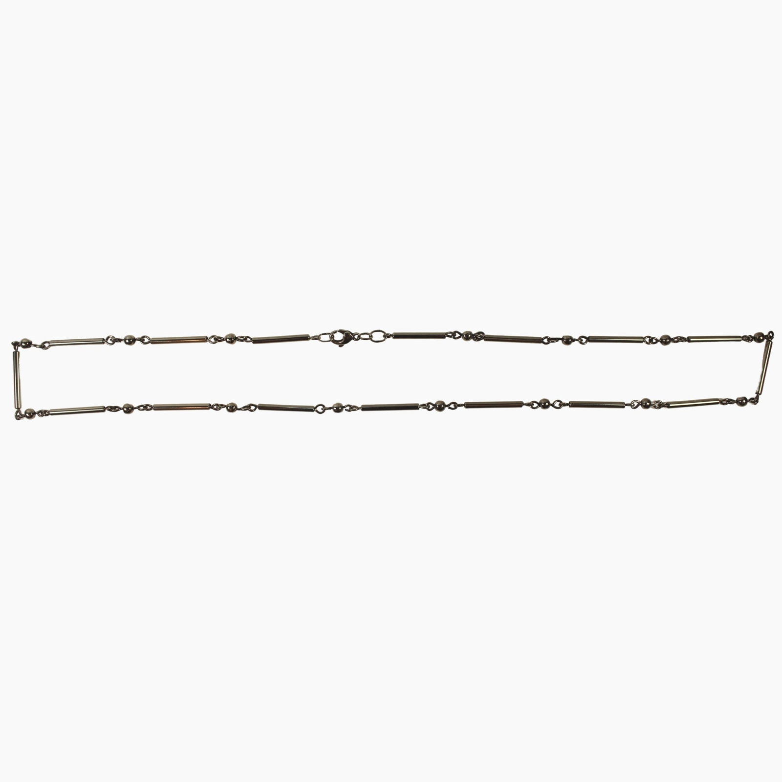 Stylish Sterling (925) Silver Necklace: . Size ASW 0.51 Troy oz. Open length 60cms Medium Jewelry