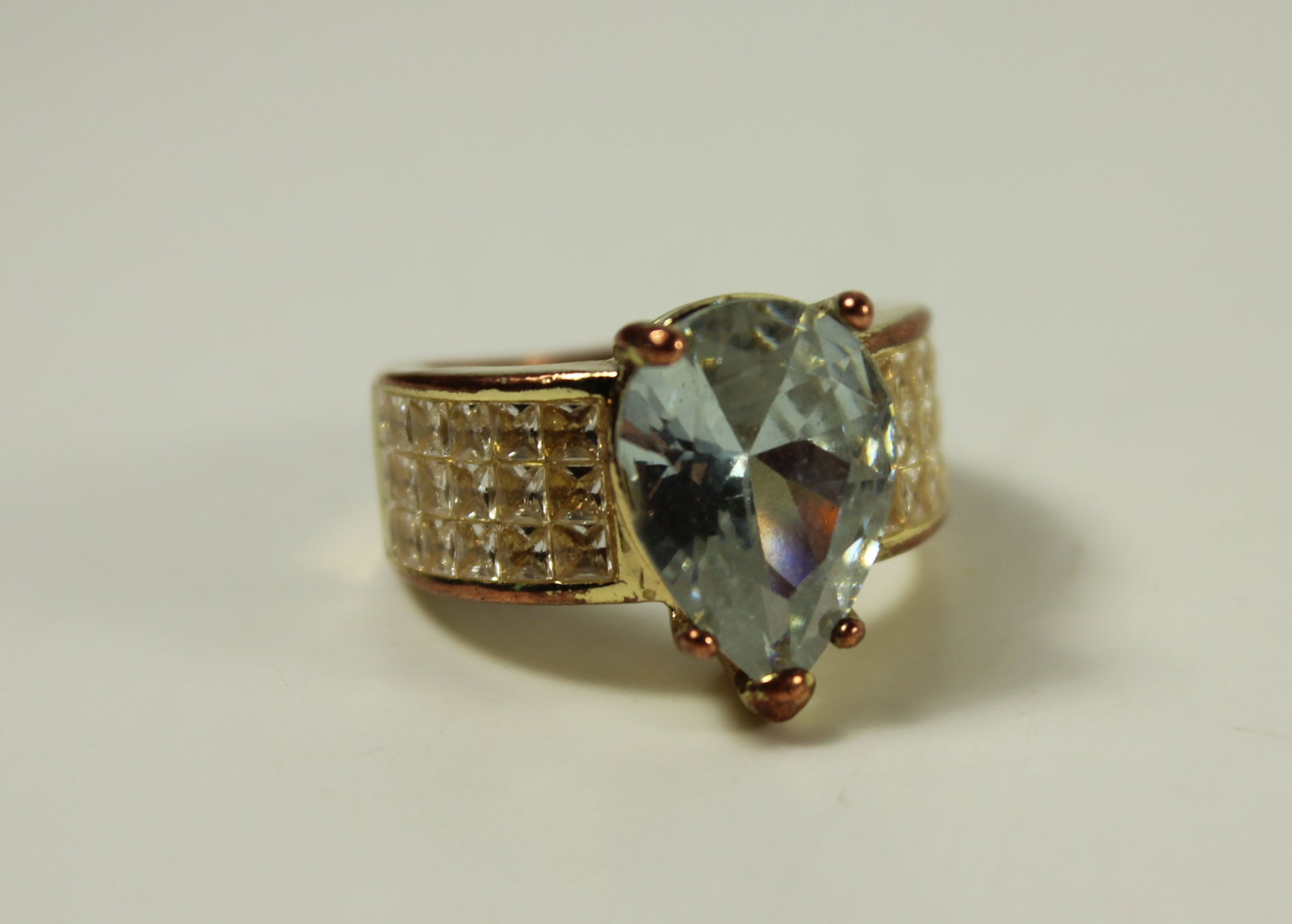 Costume Rings with Faux Jewels (5 items) - 5
