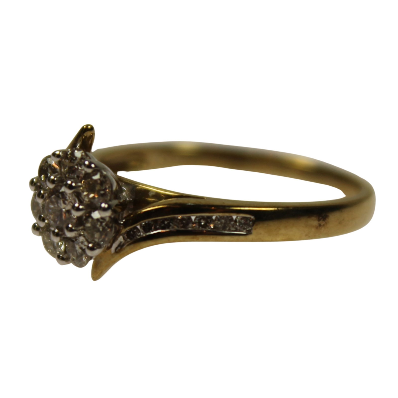 Daisy Cluster Diamond Ring in 9ct Yellow Gold: Modern Size Size O : Total Weight 2.735grams Medium Jewelry