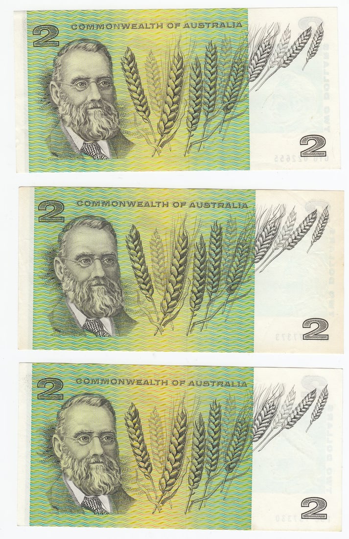 Australia 'C of A' 1966,1968 & 1972 $2's, good Extremely Fine or better OPQ (3 notes) - 2