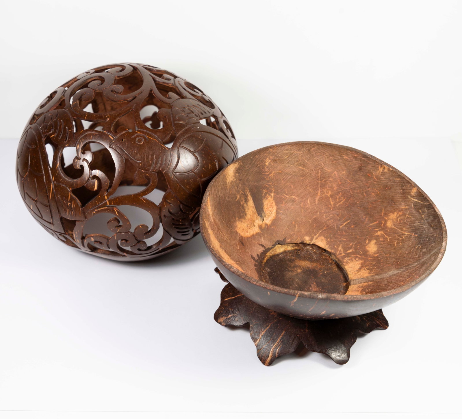 Carved Coconut Shell Candle Holder with incised Turtle pattern - 3