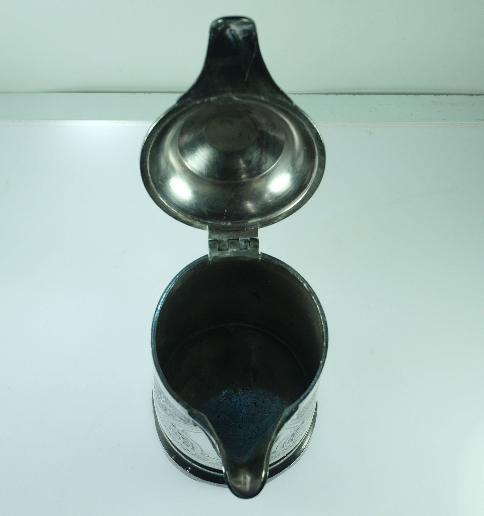 Stein-like Lidded Vessel - 3