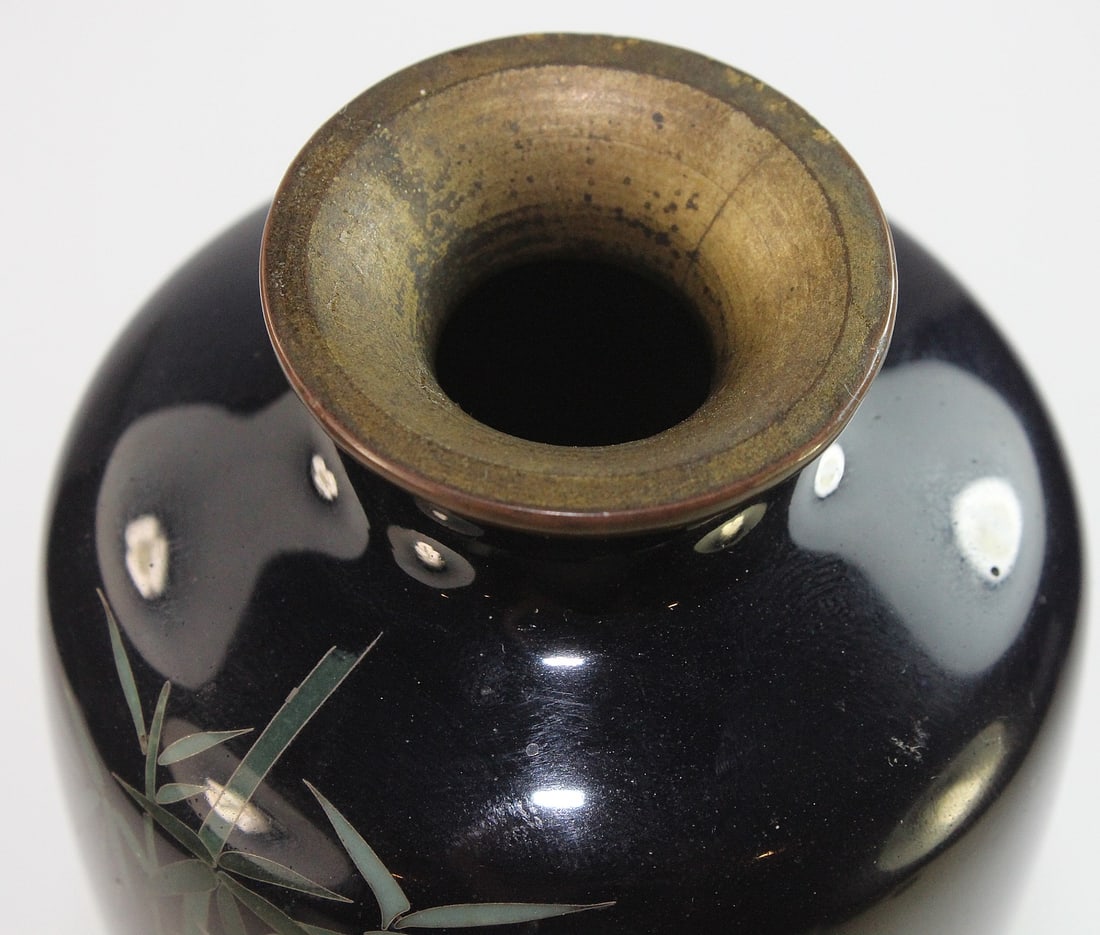 Classic Antique Japanese Black Cloisonne Vase - 2
