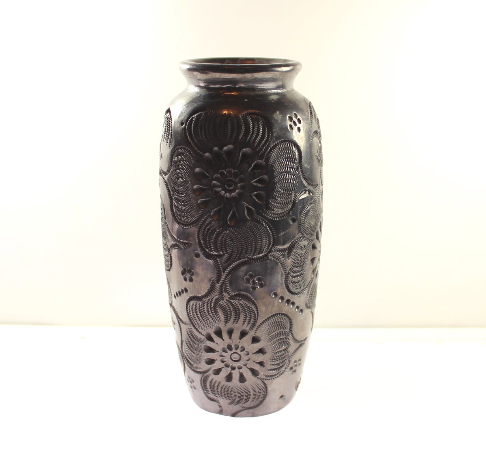 Mexico 'Oaxaca' Black Clay Vase - 2