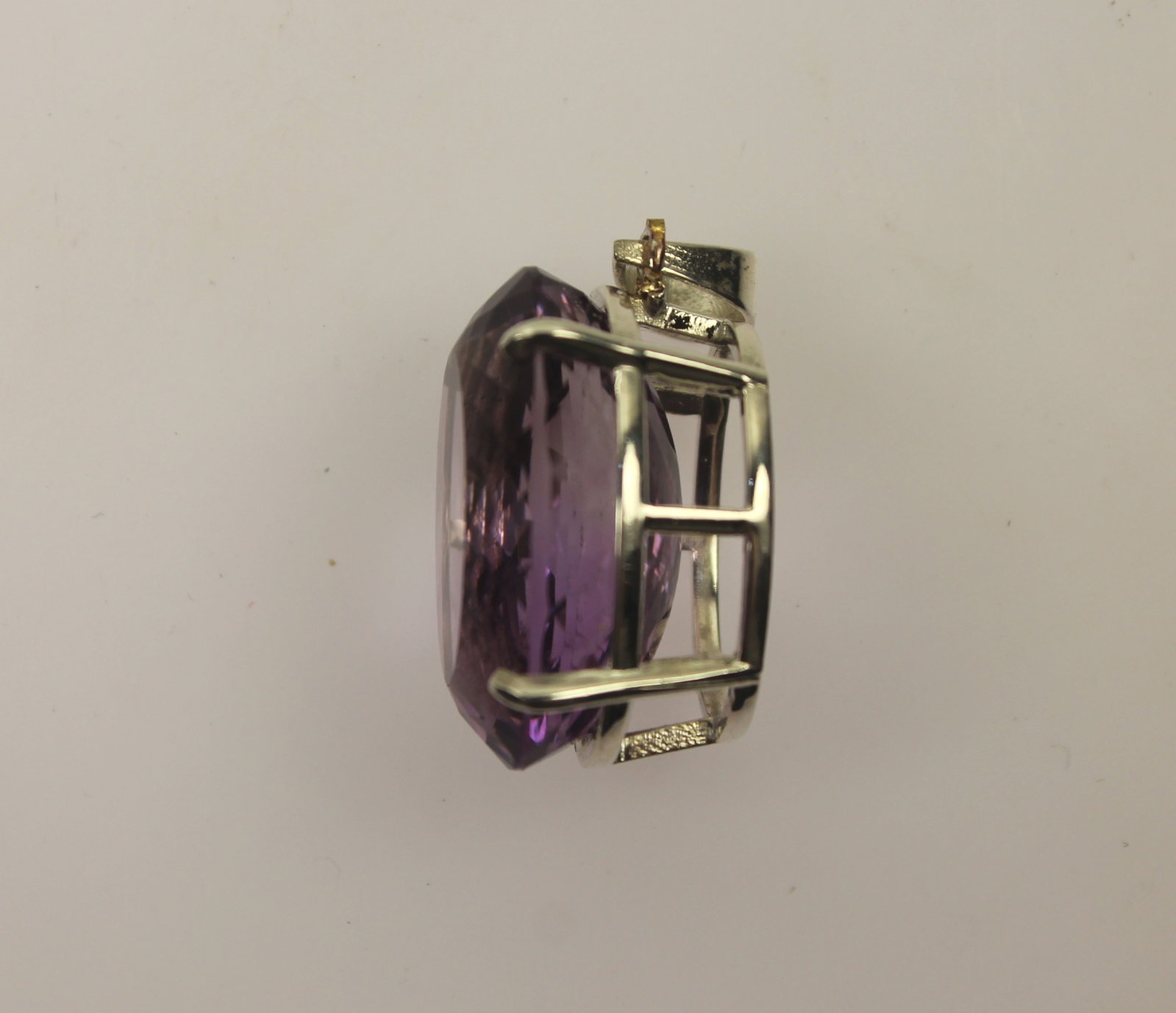 Large Oval-shaped Amethyst Pendant in Sterling (925) Silver - 3