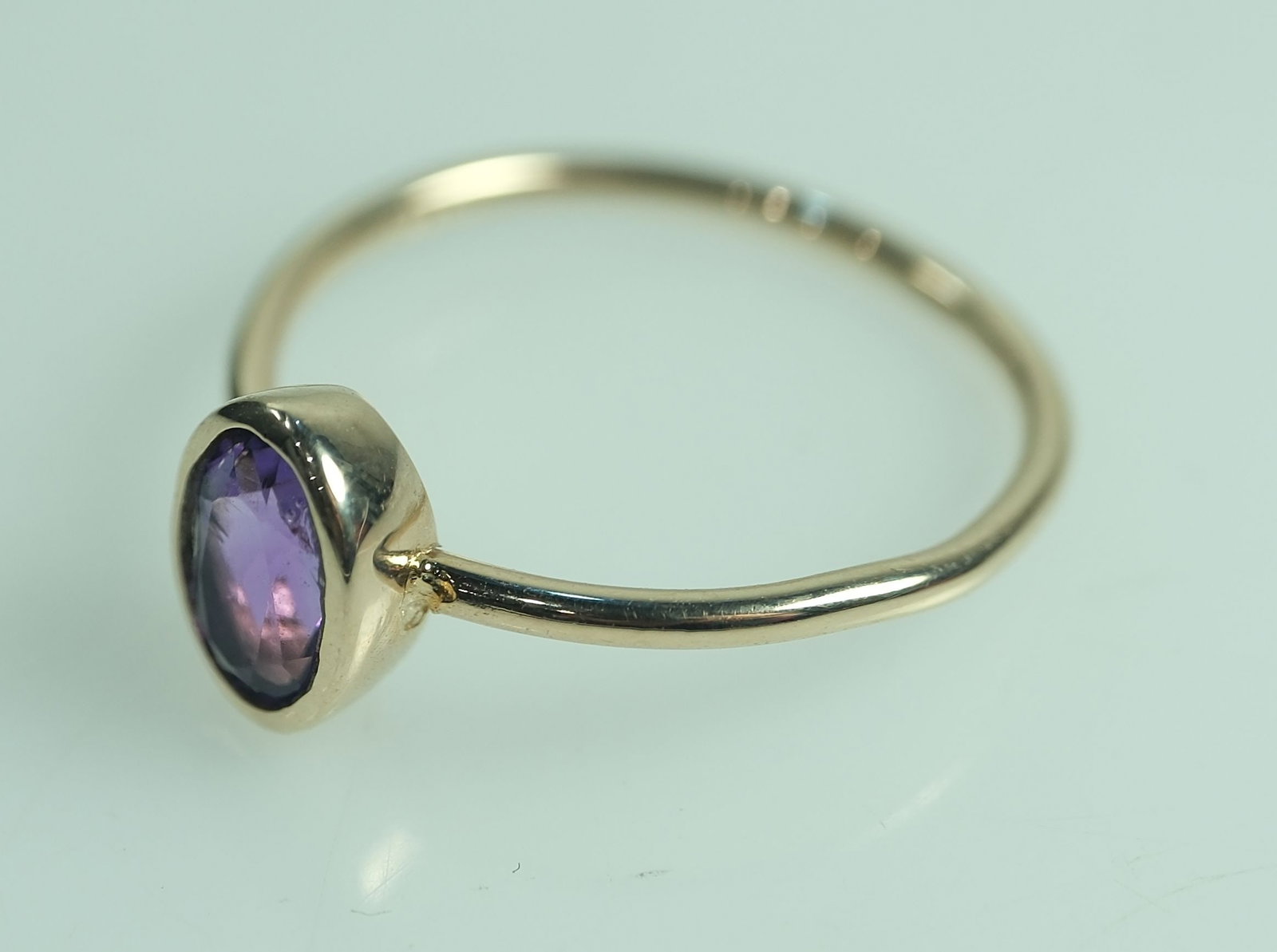 Amethyst set in a 9ct Yellow Gold Ring - 2