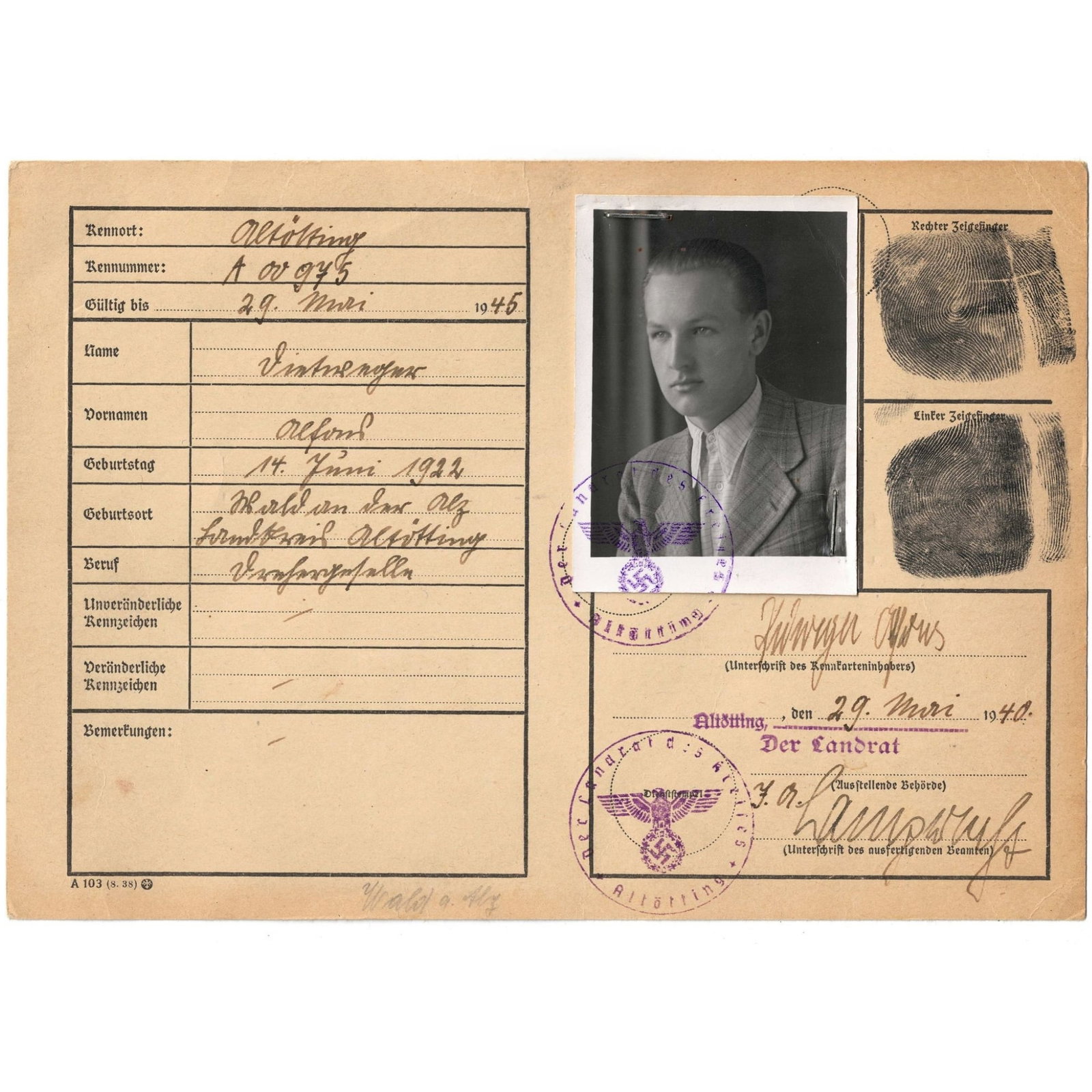 Germany WWII Third Reich 'Kennkarte' Identity Card, Extremely Fine: This national identity card was issued by the district office in Bavaria to Alfons Lindenmair, born June 14, 1922. The document contains the holder's photograph and left and right index fingerprints a