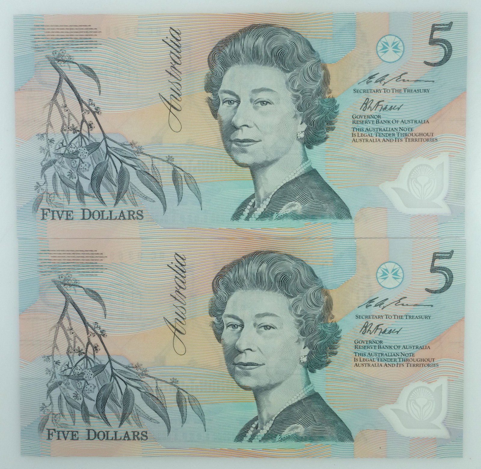 Australia 'Fraser - Evans' Pale Green Serial $5 (1993), Uncirculated (Consecutive Pair) - 2