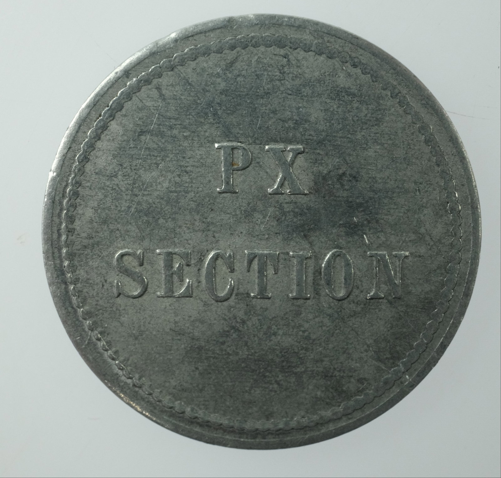 U.S. PX (Post Exchange) Aluminium 1/2 Mark Canteen Token, good Very Fine: Used in Germany by U.S. occupying forces post-WWII Size 25mm Medium Collectibles
