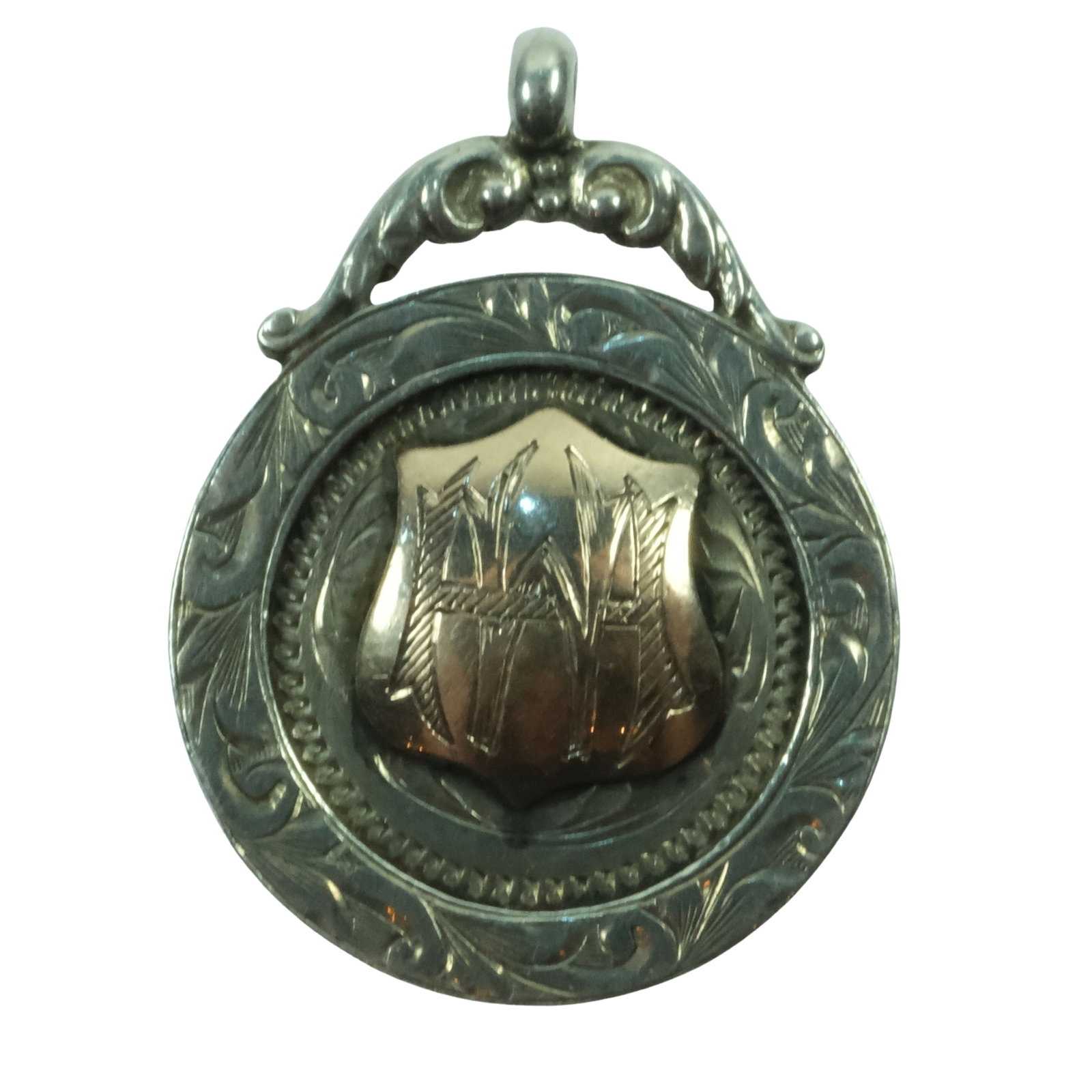 A.S.S.C(ricket) C(lub) Prize Fob in Sterling (925) Silver with 10ct Gold Shield attached: Dated 1921 Size Total weight 12.10gms. Hangs 3.5cms Medium Collectables