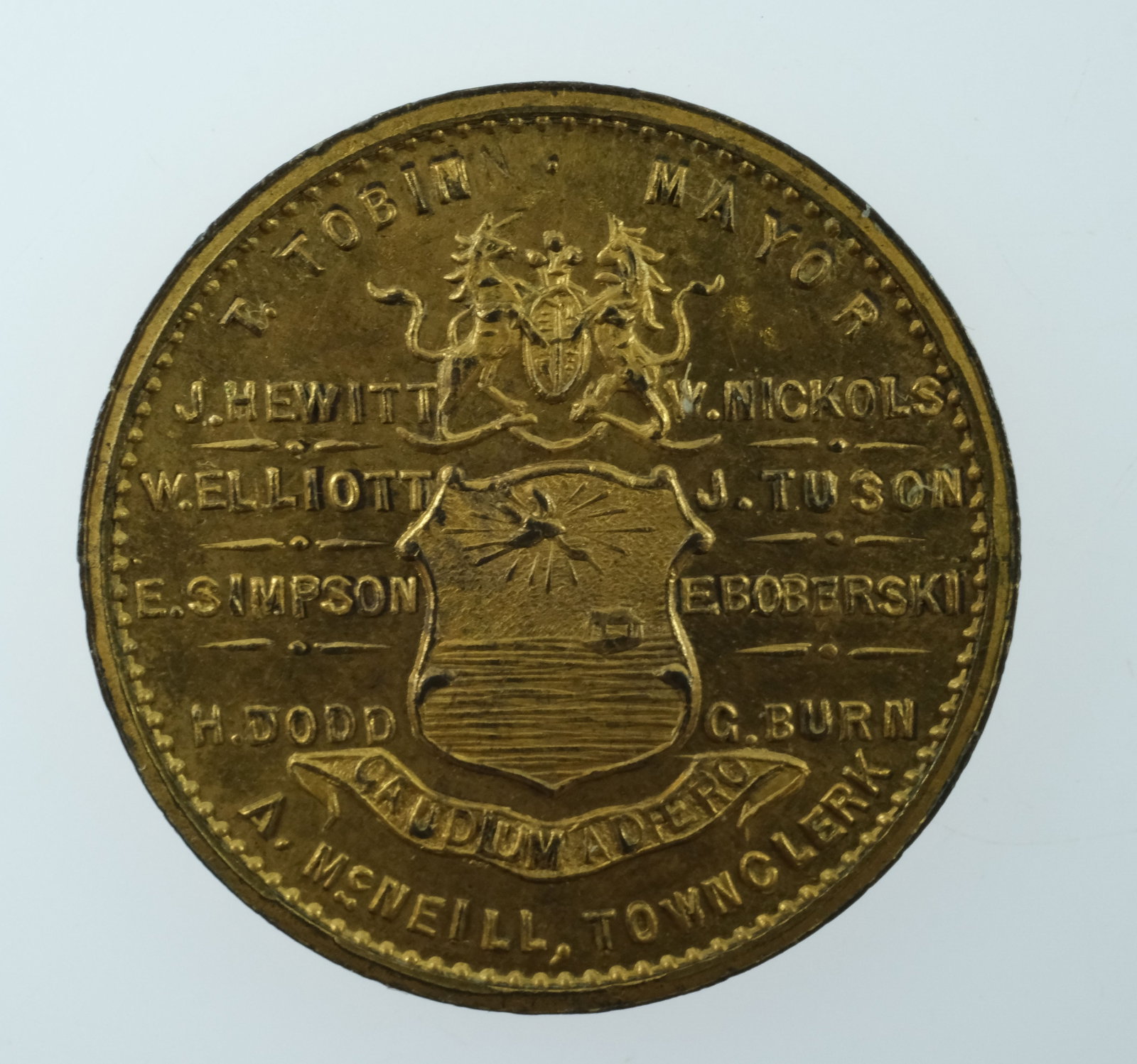 Australia 1837 Ararat 'Victoria Diamond Jubilee' Gilded Bronze Medalet, virtually Brilliant Uncirc - 2