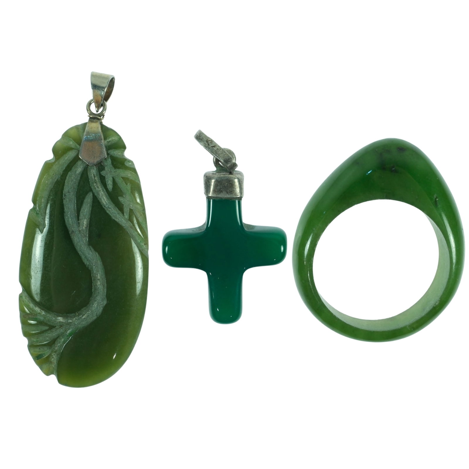 Nephrite Jade Pendant & Ring (3 items): Comes with Jade-coloured Glass Cross Size Ring size Q Medium Jewelry