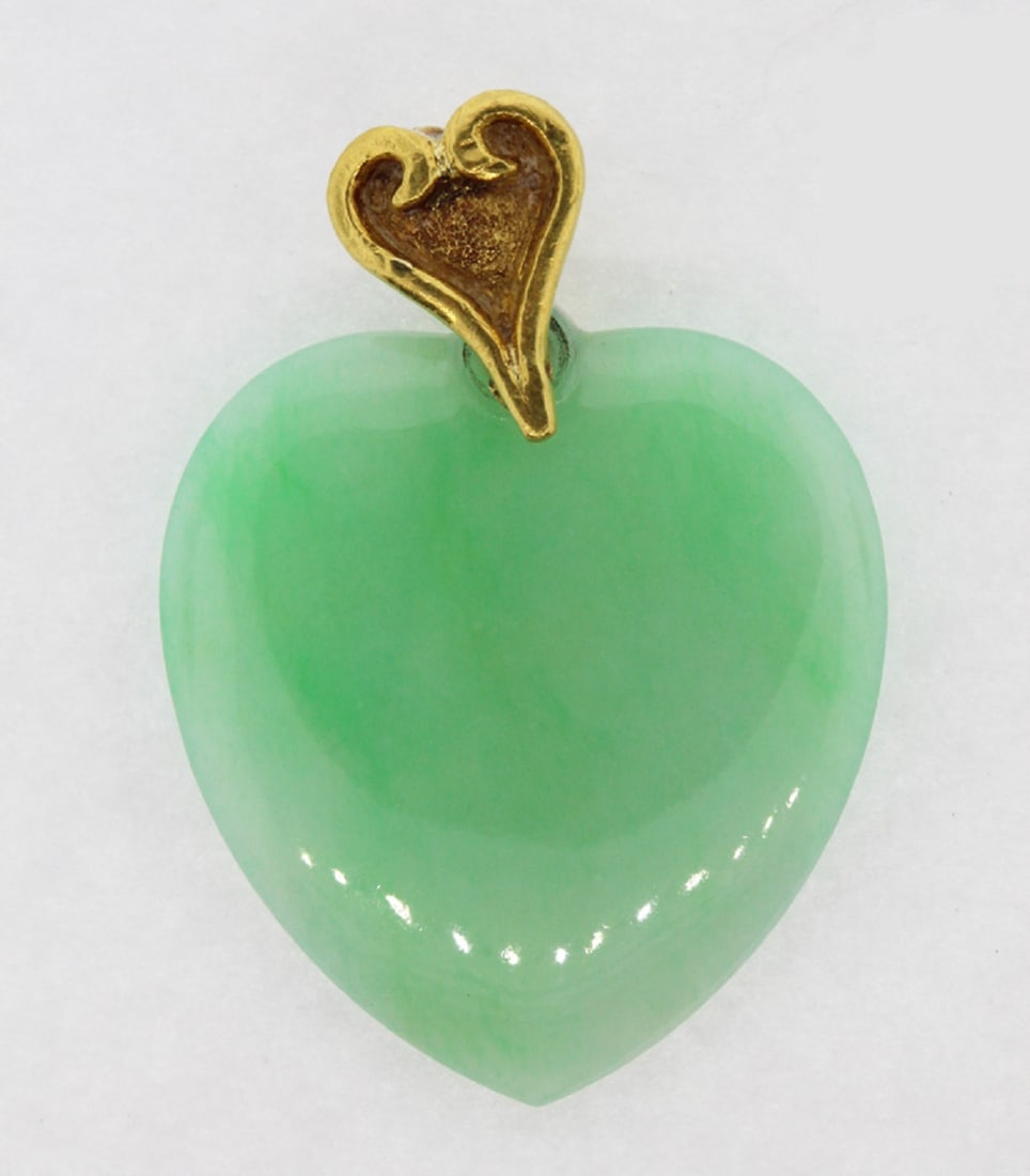 Apple Green Jade Heart Pendant Bespoke with 22ct Mount - 2