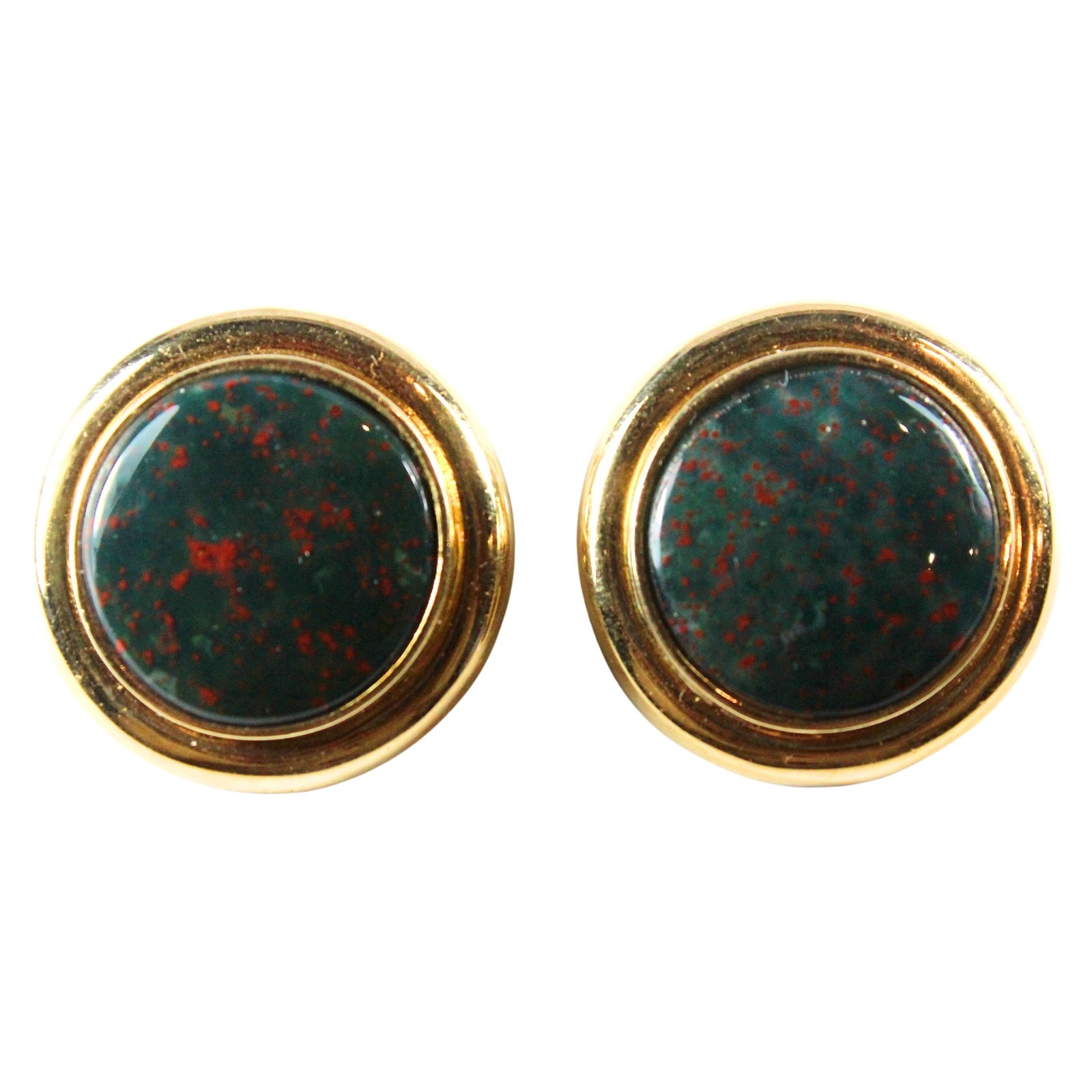 Bloodstone Clip-on Earrings in 9ct Gold (Pair): Subtle Size Total weight 16.64gms Diameters 2,5cms Medium Jewelry