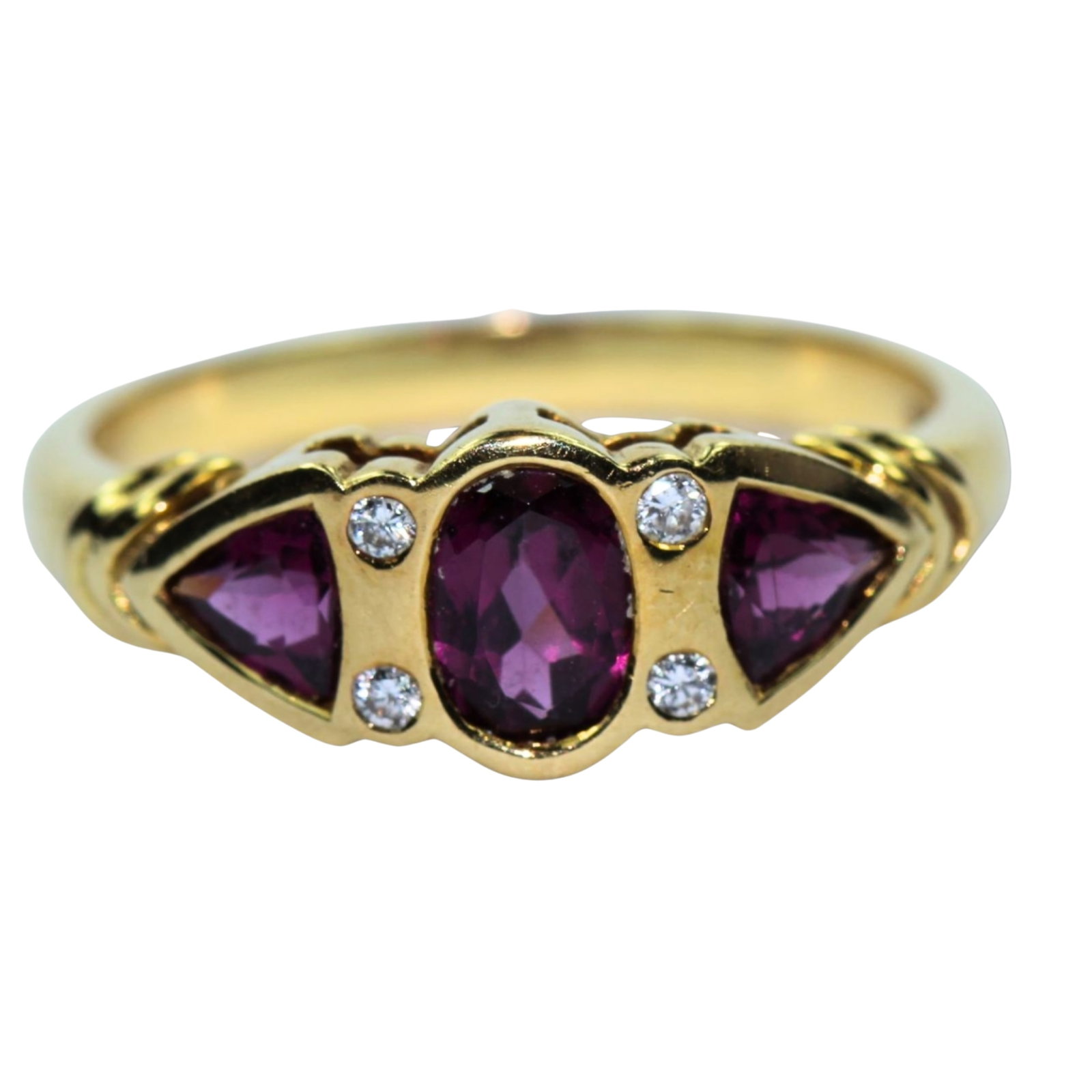 Modern Garnet Ring in 18ct Yellow Gold: Central Garnet flanked by 4 small Diamonds & two triangular cut Garnets Size Size N : Total weight 3.88gms Medium Jewelry