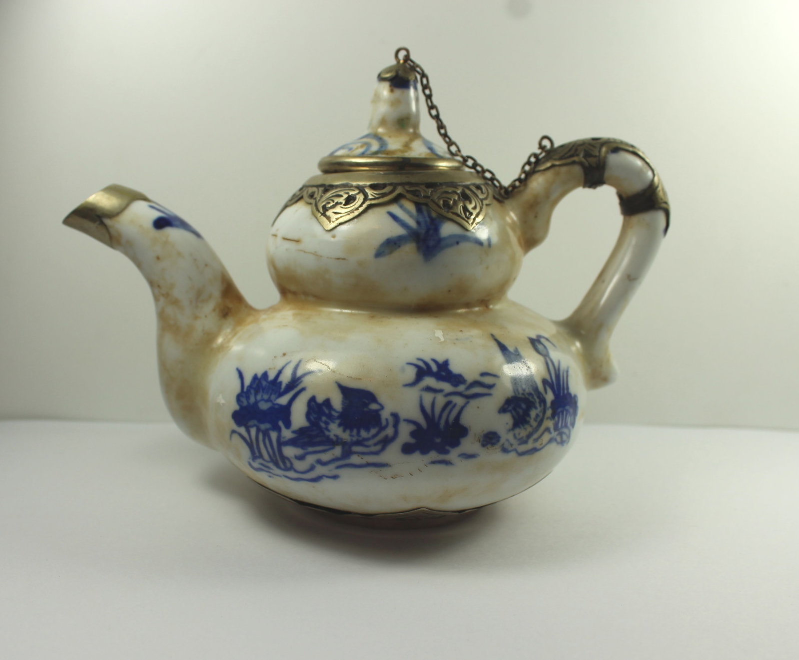 Chinese Late Qing Dynasty Teapot with White Metal adornments - 2