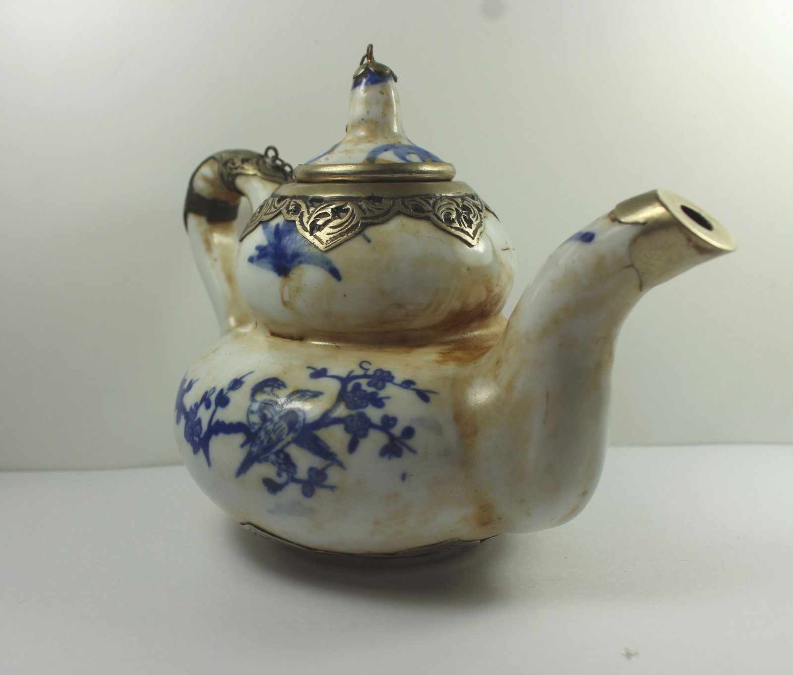 Chinese Late Qing Dynasty Teapot with White Metal adornments - 4