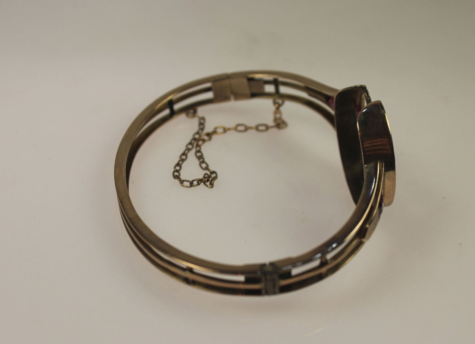 Vintage Middle-eastern Bracelet in 8ct Yellow Gold with Old-cut Diamonds & Rubies - 3