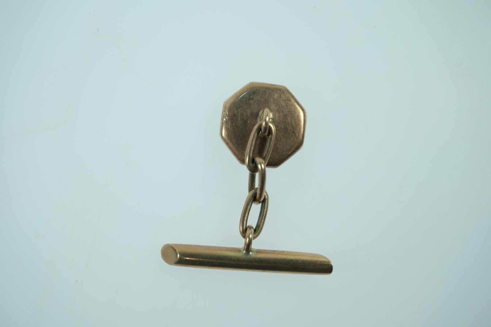 Mother of Pearl Button Cufflinks in 9ct Yellow Gold (Pair) - 3