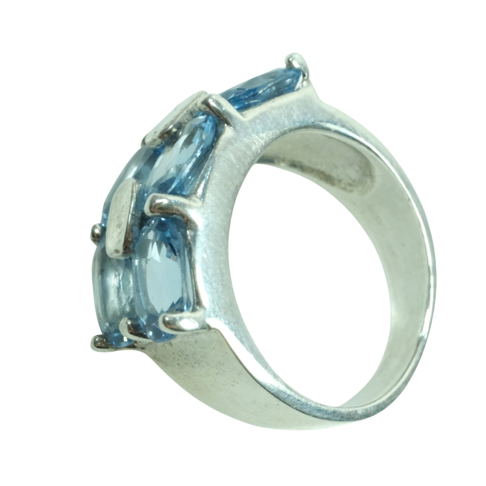 London Blue Topaz Ring in Sterling (925) Silver: . Size Size L : Total weight 4.41gms Medium Jewelry