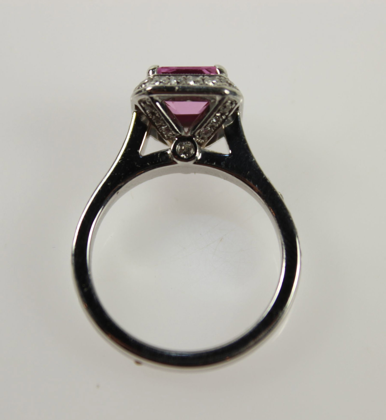 Quality Tiffany-style Pink Sapphire (2.5ct) and Diamond Ring in 18ct White Gold - 7