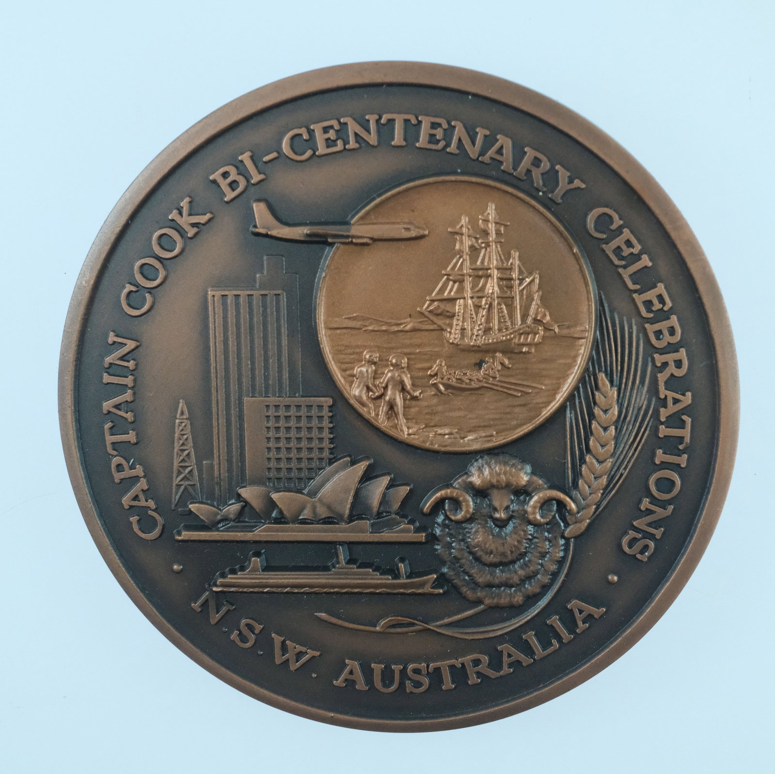 Australia 1770 - 1970 'NSW Captain Cook Bi-Centenary' Bronze Medal, Uncirculated cased - 3