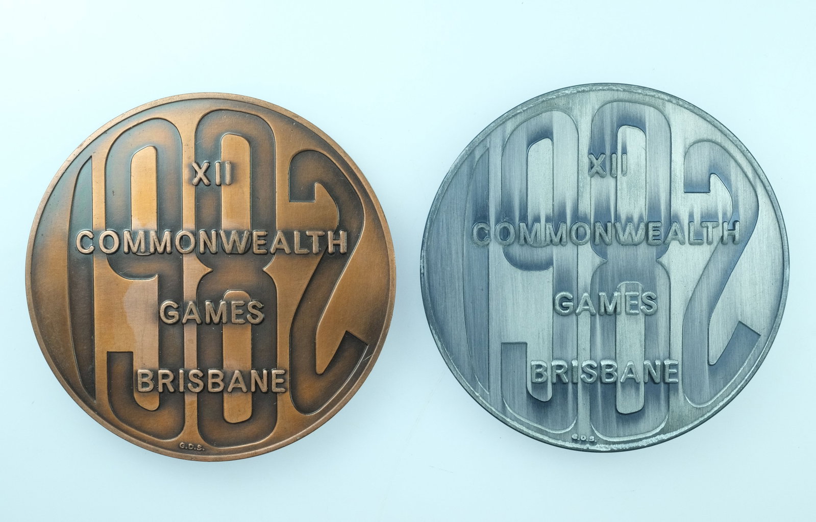 Australia 1982 ANS 'Commonwealth Games' Commemorative Medals in Aluminium & Bronze, Uncirc (Pair) - 2