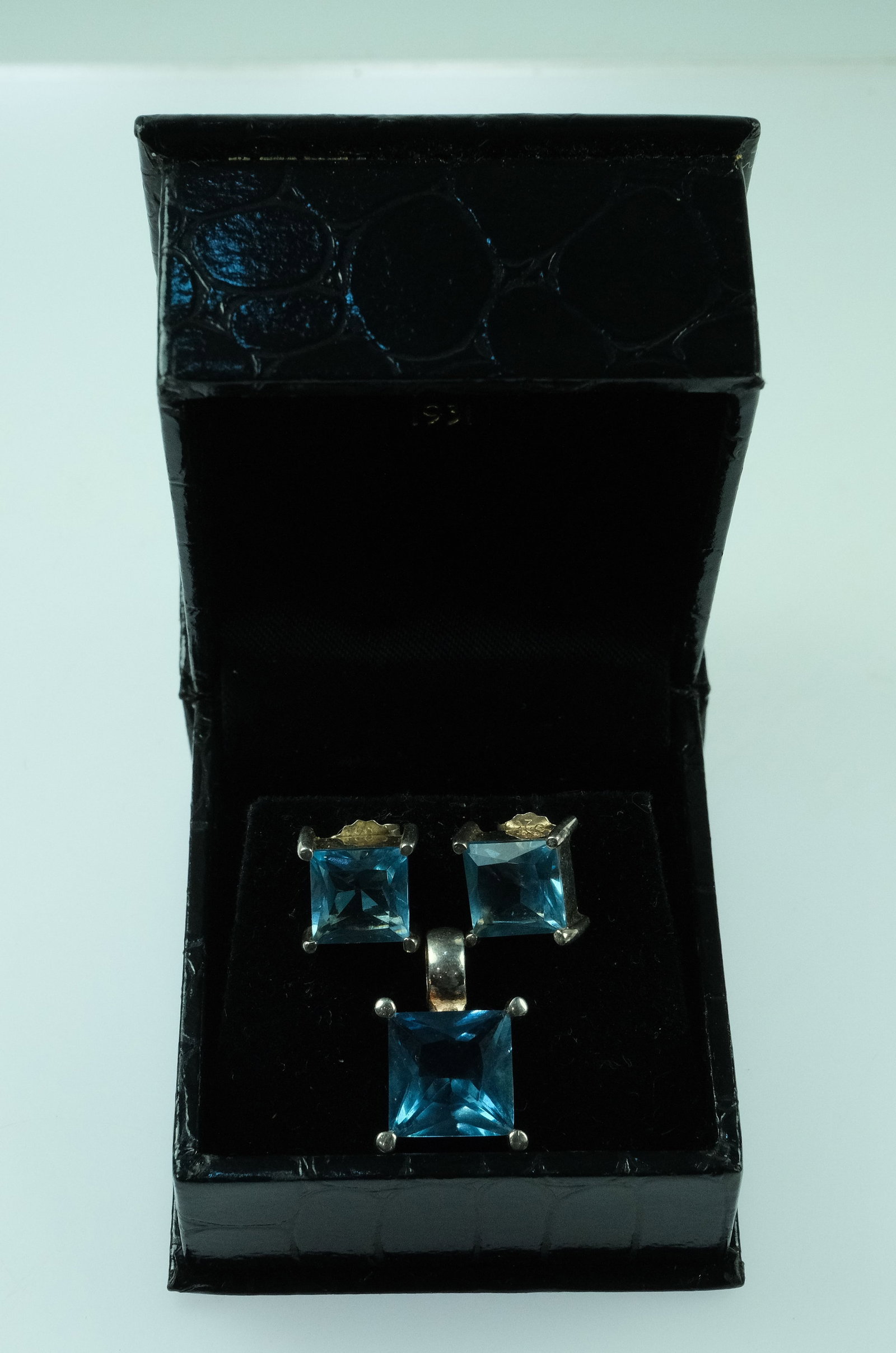 Square-cut Blue Crystal Earrings and Pendant in Sterling (925) Silver (3) - 6