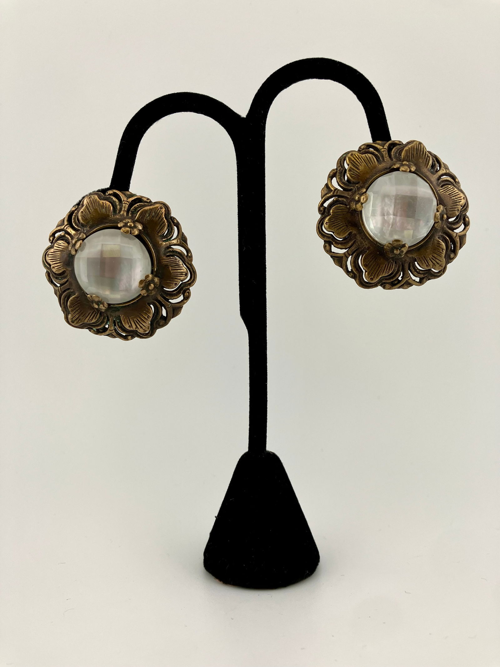 Stephen Dweck Round Bronze Rock Crystal Clip Earrings: Stephen Dweck Round Bronze Rock Crystal Clip Earrings. Measures 1.5" round