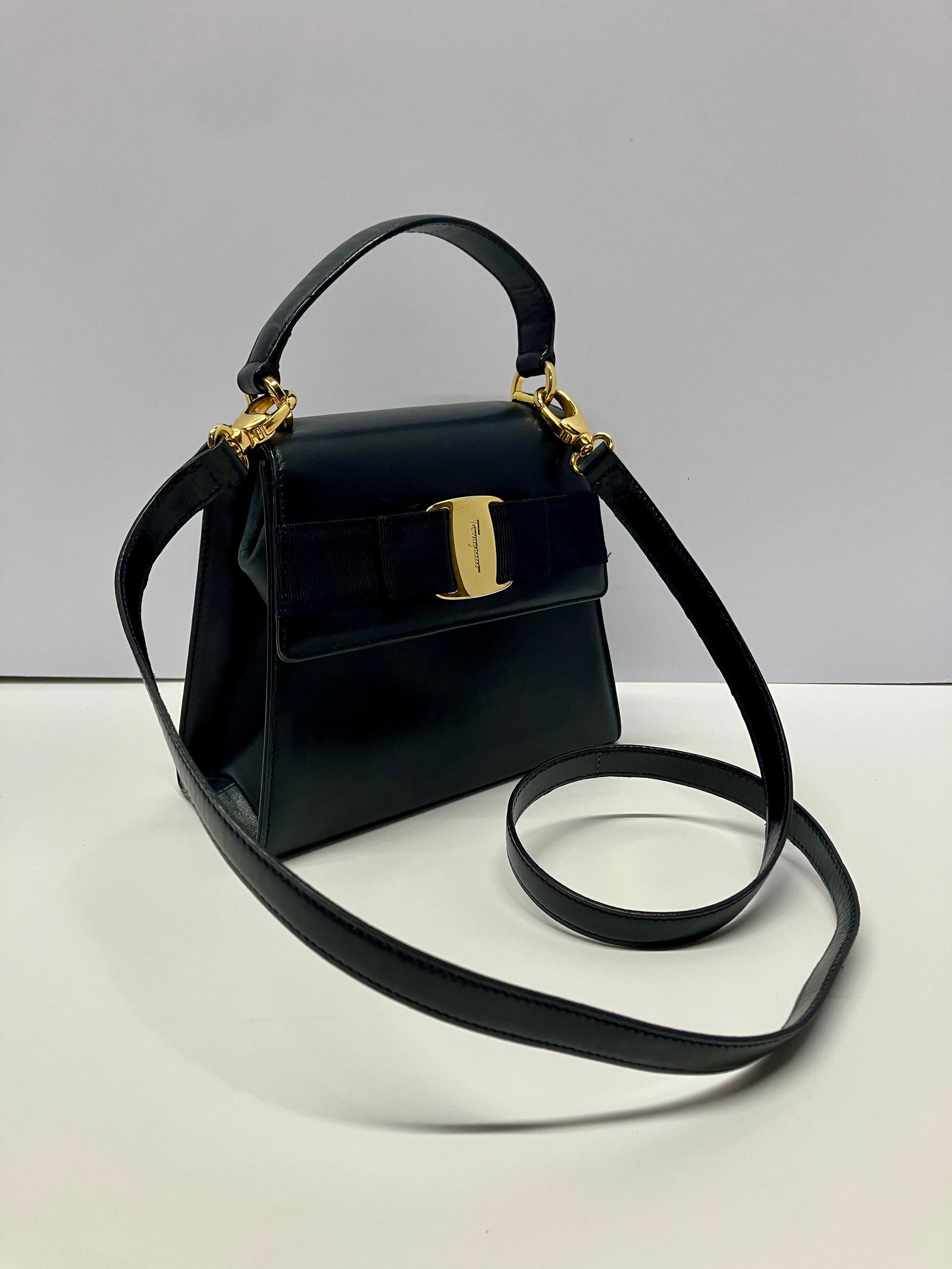Salvatore Ferragamo Vera Bow Mini Dark Blue Leather Bag (1 of 4)