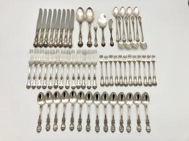 Wallace Sterling Silver "La Reine" Flatware Set