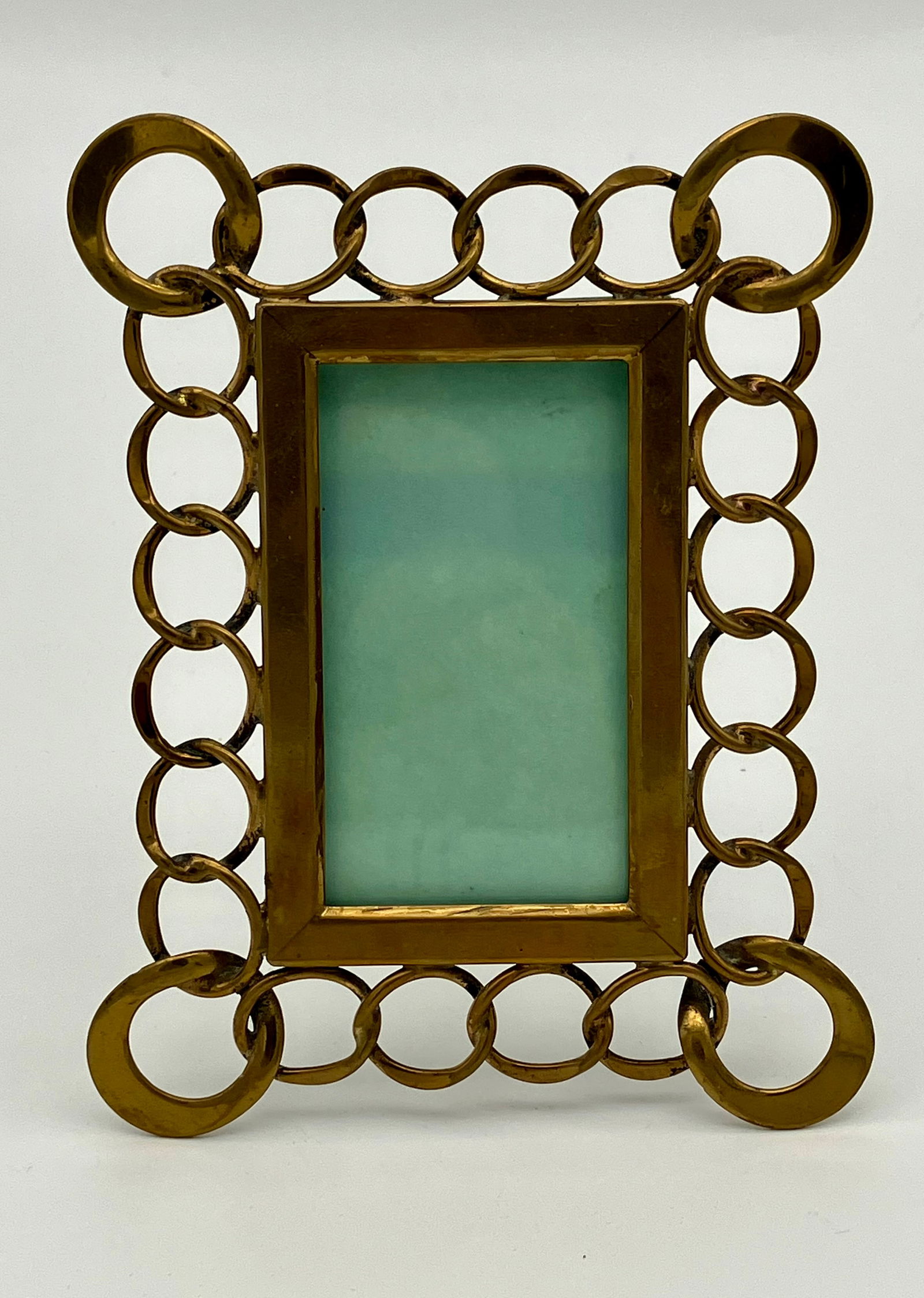 Vintage Modernist Brass Chain Link Easel Picture Frame 4x6" (1 of 3)