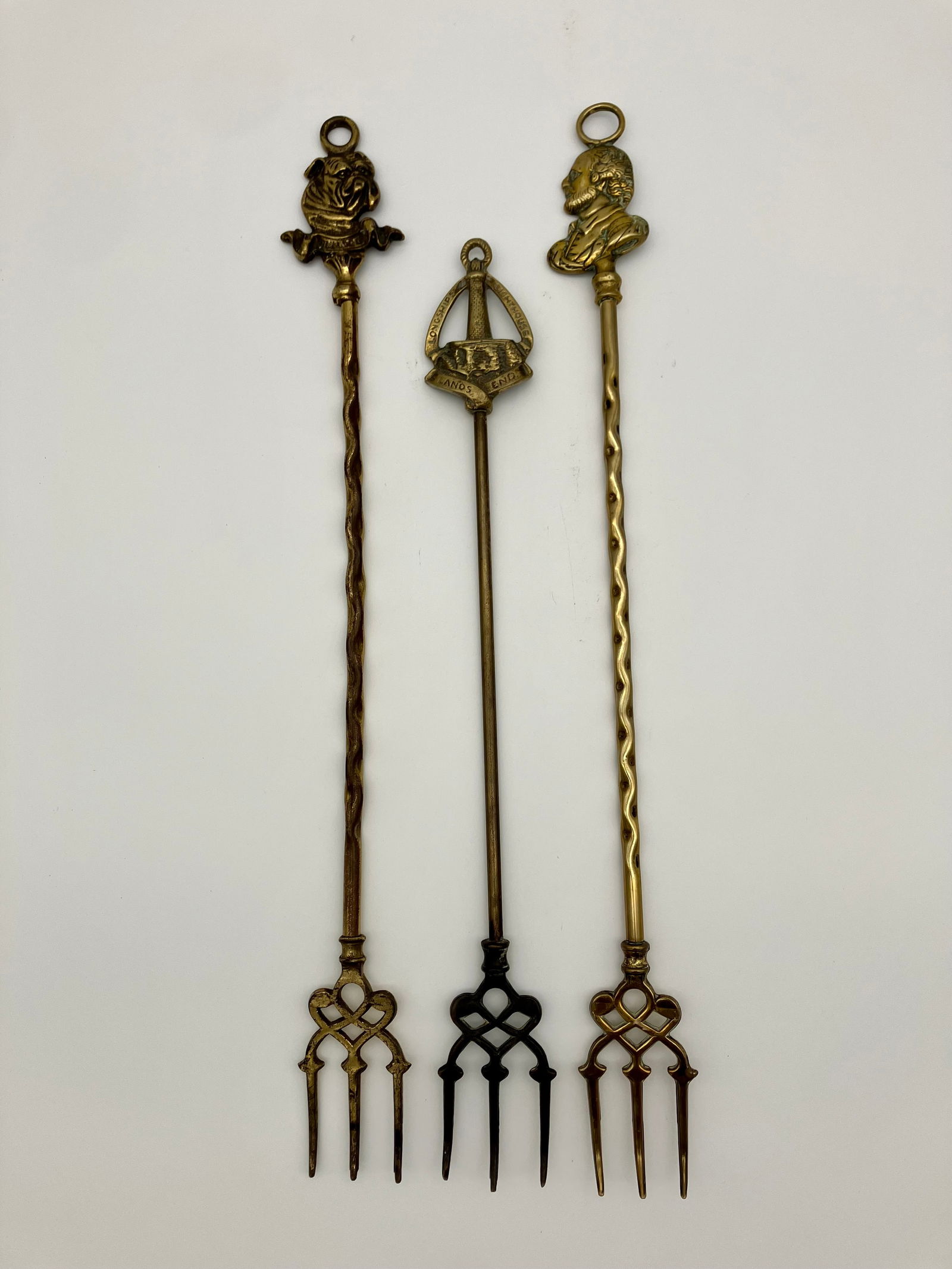 Lot of Antique English Brass Toasting Forks (1 of 4)