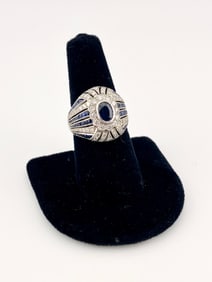 18K White Gold & Sapphire Ring