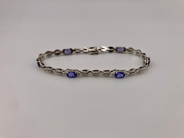 14K Gold White Gold Tanzanite and Diamond Tennis Bracelet