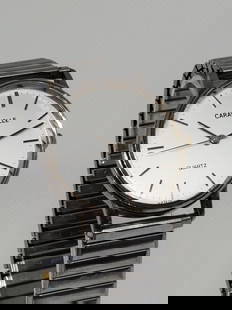 Bulova Caravelle M83678 Watch, 1980s - Vintage Collection -: Working condition Bulova Caravelle M83678 is a sophisticated yet sporty timepiece that balances vintage charm with modern reliability. Featuring a classic 1.26" (32mm) silver round dial and a versatil