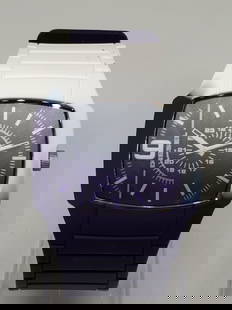 Diesel White-Purple Only the Brave DZ-1424 Watch, 2010s         - Vintage Collection -: Step up your wrist game with the Diesel DZ-1424 -running-, a bold and stylish timepiece that perfectly blends sports performance with urban edge. This quartz-powered watch features a sleek black dial