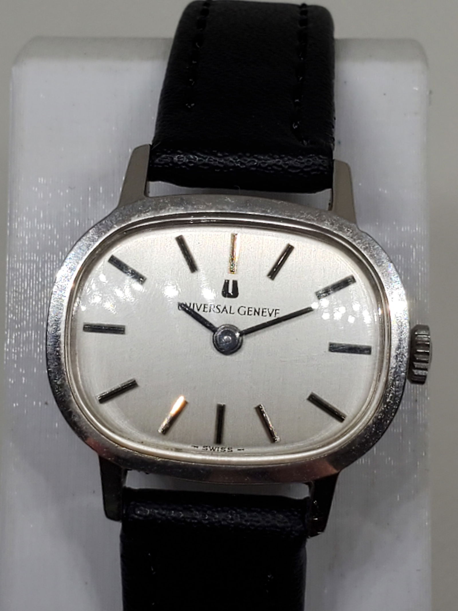 Vintage Universal Geneve Manual Watch 710613 Silver Dial Luxury Swiss 1970s (1 of 10)
